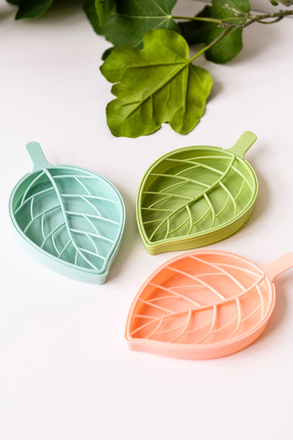 3 pack Vintage Leaf Shape Soap Dish with water catch